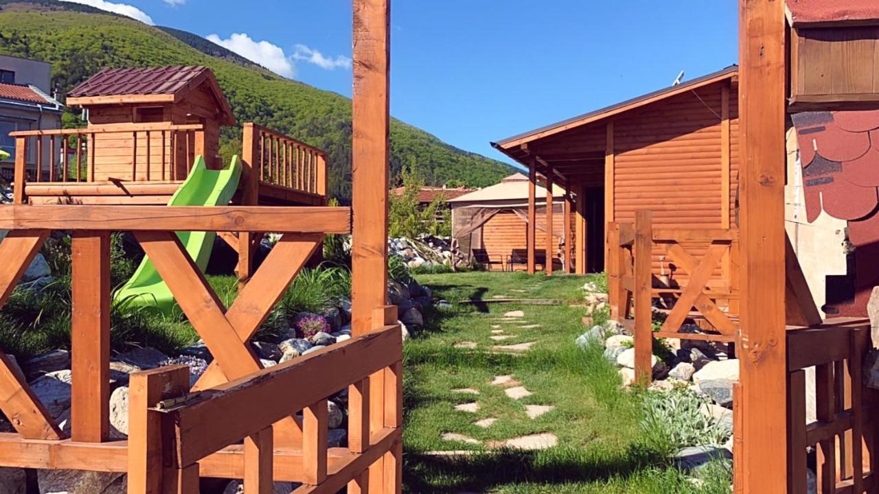 Тихият Кът Hotel Szapareva Banja Kültér fotó